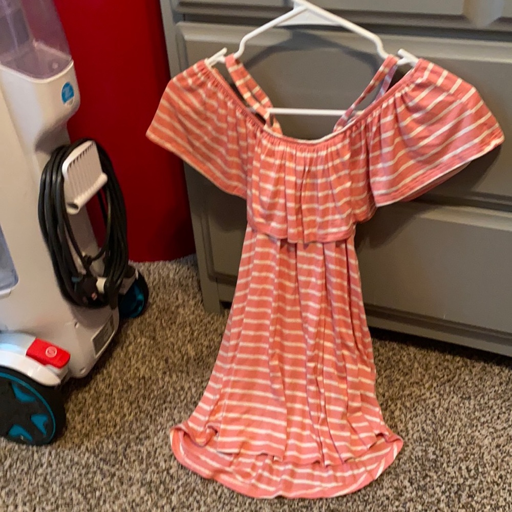 Summer shirt off the shoulders